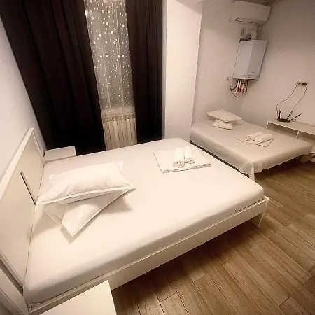 Mamaia Central Studio *